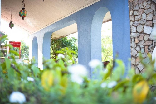 Boulevard Inn Mt Meru image 10