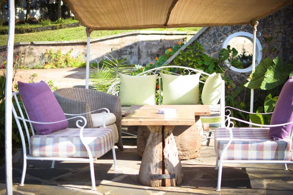 Boulevard Inn Mt Meru